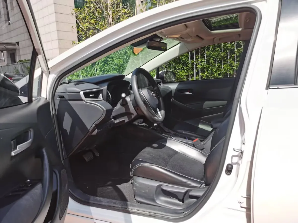 2021 Toyota Corolla 1.2T 116HP L4 CVT,autocango,china used car exporter,china ev exporter,chinese used car exporter,chinese used ev exporter