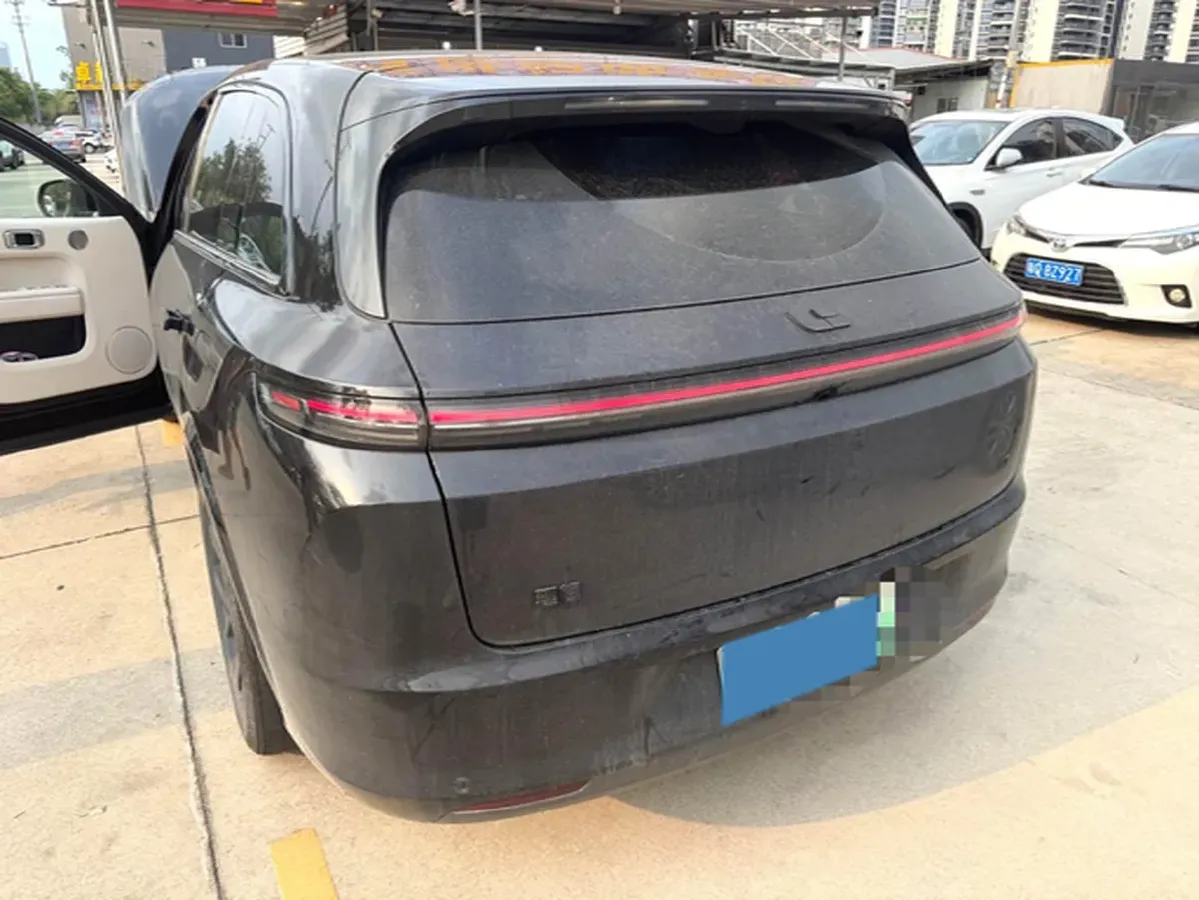 2023 Li L7 Range Extended 154HP REEV 40.9KWH,autocango,china used car exporter,china ev exporter,chinese used car exporter,chinese used ev exporter