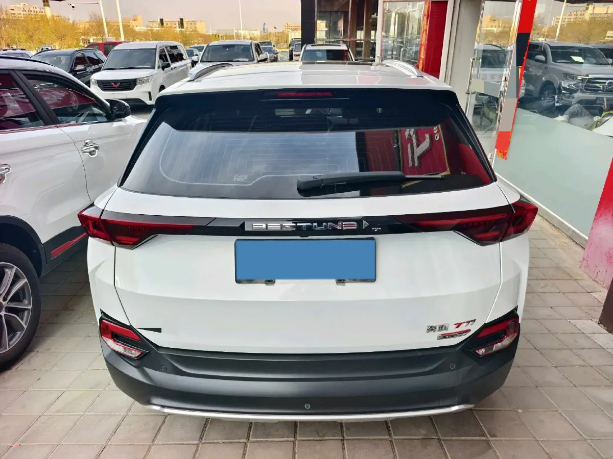 2021 Bestune T77 1.5T 169HP L4 7DCT,autocango,china used car exporter,china ev exporter,chinese used car exporter,chinese used ev exporter