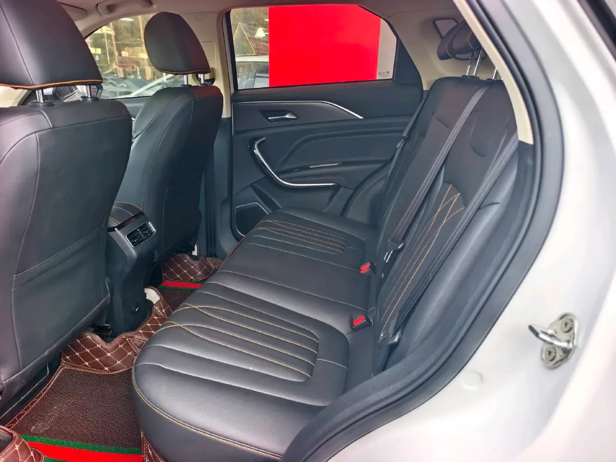 2021 Bestune T77 1.5T 169HP L4 7DCT,autocango,china used car exporter,china ev exporter,chinese used car exporter,chinese used ev exporter