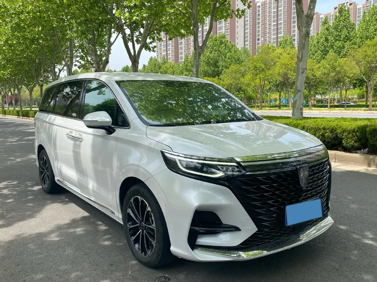2022 Roewe iMAX8 2.0T 234HP L4 8AT,autocango,china used car exporter,china ev exporter,chinese used car exporter,chinese used ev exporter