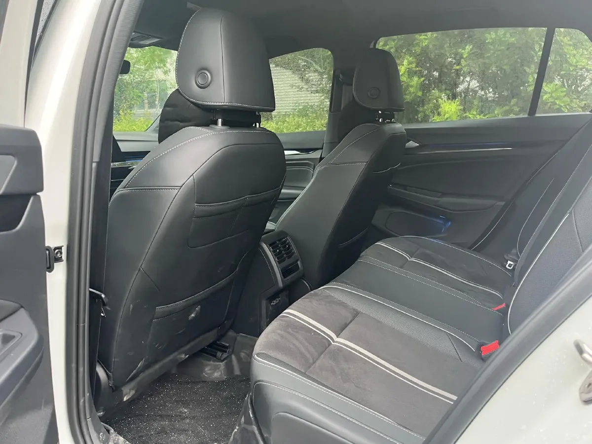 2023 Volkswagen Golf 1.4T 150HP L4 7DCT,autocango,china used car exporter,china ev exporter,chinese used car exporter,chinese used ev exporter