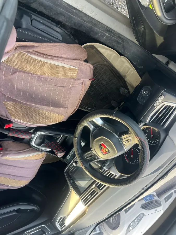 2019 Roewe i5 1.5L 120HP L4 5MT,autocango,china used car exporter,china ev exporter,chinese used car exporter,chinese used ev exporter