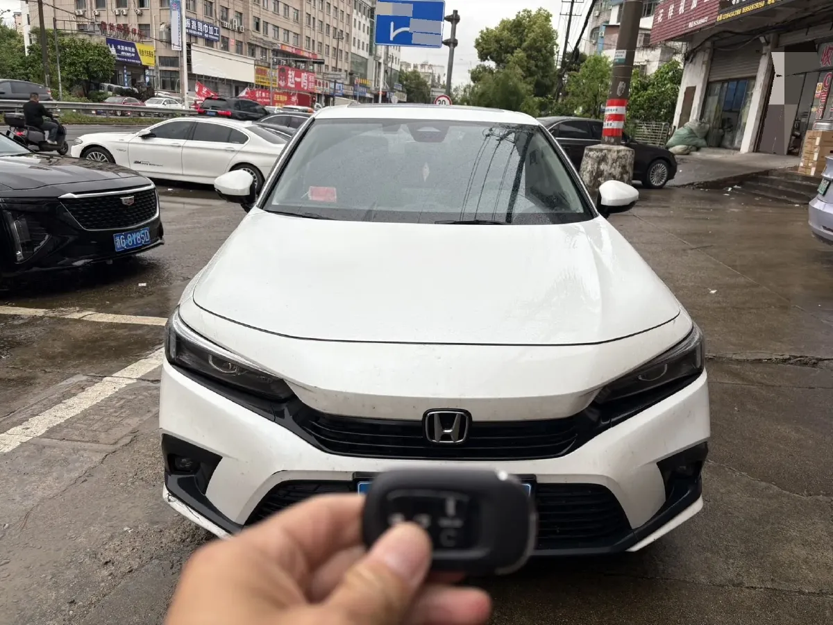2023 Honda Civic 1.5T 182HP L4 CVT,autocango,china used car exporter,china ev exporter,chinese used car exporter,chinese used ev exporter