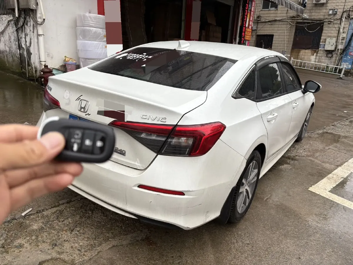 2023 Honda Civic 1.5T 182HP L4 CVT,autocango,china used car exporter,china ev exporter,chinese used car exporter,chinese used ev exporter