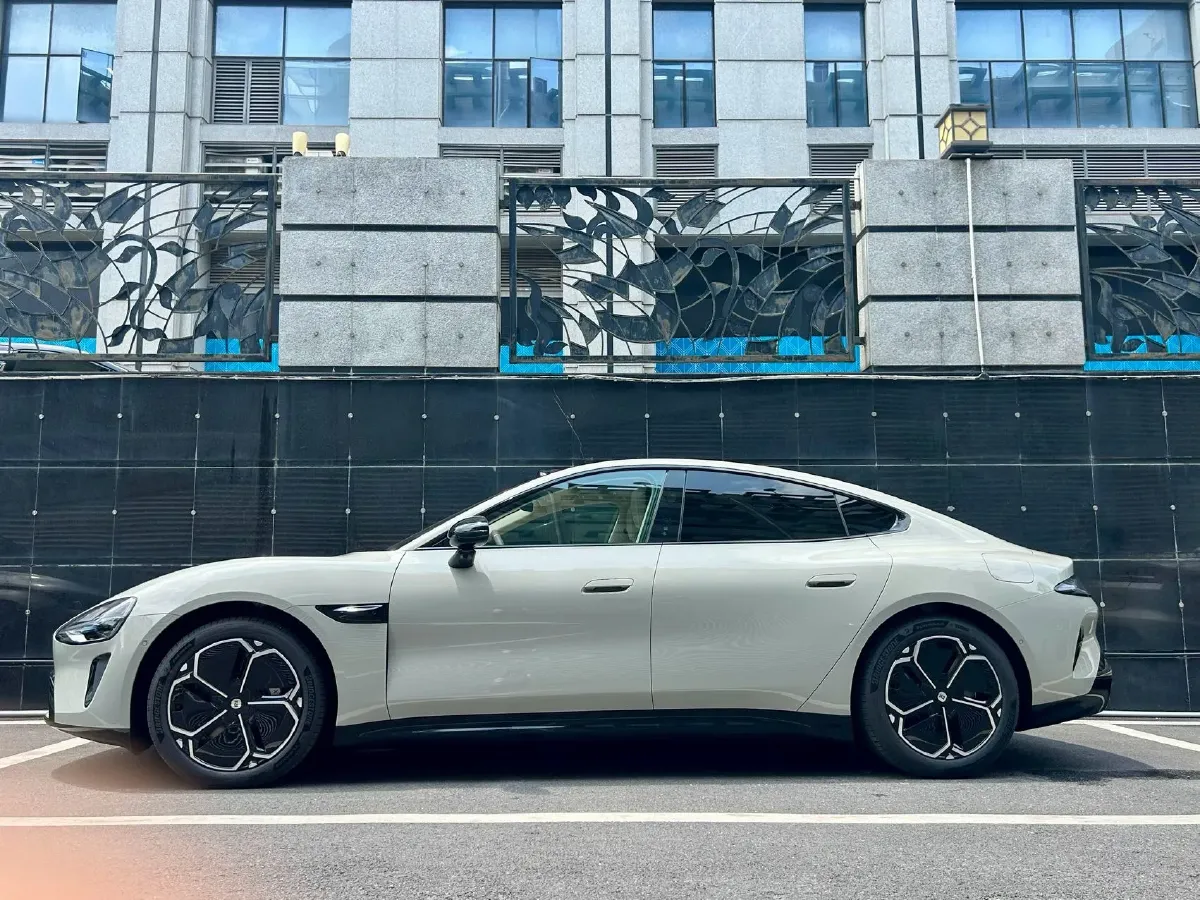 2026 Avatr 07 1.5T 156HP L4 REEV,autocango,china used car exporter,china ev exporter,chinese used car exporter,chinese used ev exporter