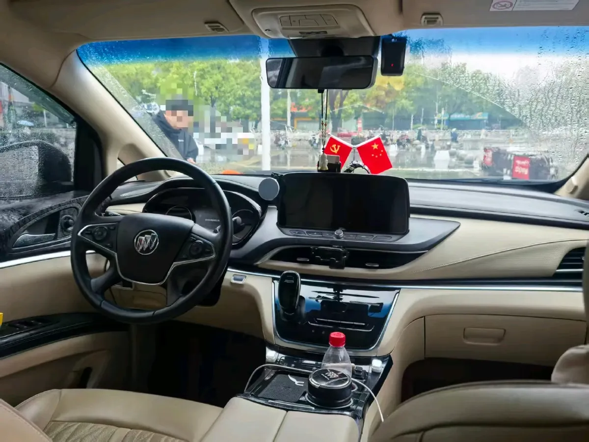 2023 Buick GL8 2.0T 237HP L4 9AT,autocango,china used car exporter,china ev exporter,chinese used car exporter,chinese used ev exporter