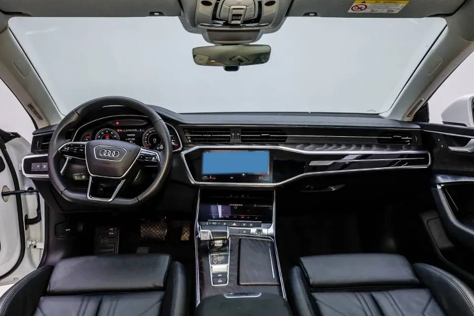 2021 Audi A7 2.0T 245HP L4 7DCT,autocango,china used car exporter,china ev exporter,chinese used car exporter,chinese used ev exporter