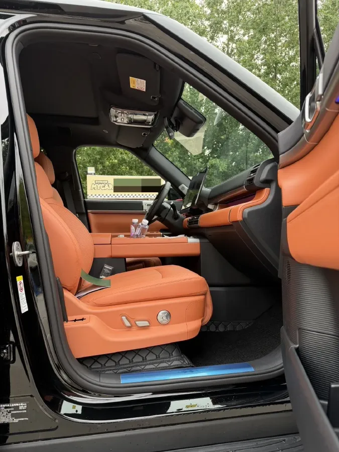 2025 FangChengBao Tai 7 1.5T 156HP L4 E-CVT PHEV,autocango,china used car exporter,china ev exporter,chinese used car exporter,chinese used ev exporter