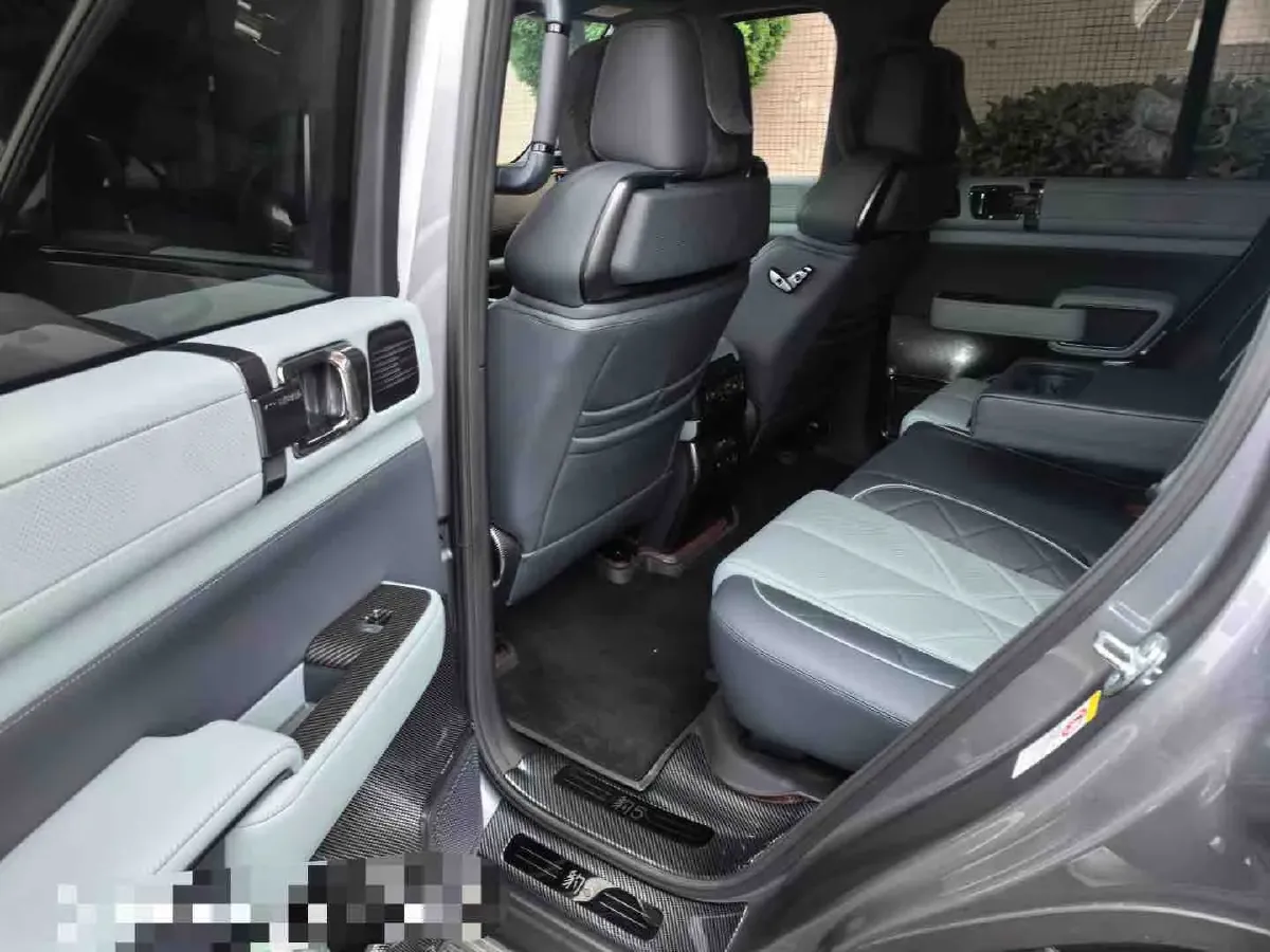 2023 FangChengBao Bao 5 1.5T 194HP L4 E-CVT PHEV 31.8KWH,autocango,china used car exporter,china ev exporter,chinese used car exporter,chinese used ev exporter