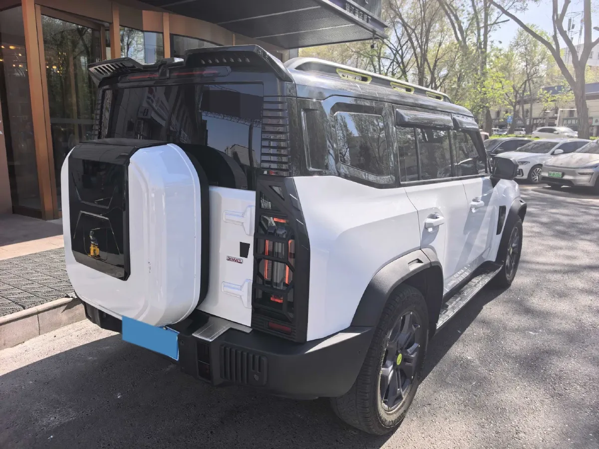 2023 Jetour Traveller 2.0T 254HP L4 7DCT,autocango,china used car exporter,china ev exporter,chinese used car exporter,chinese used ev exporter