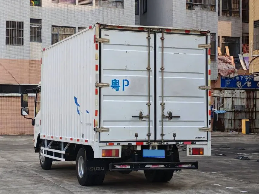 2019 MAXUS XinTu V80 2.5T 136HP L4 6MT,autocango,china used car exporter,china ev exporter,chinese used car exporter,chinese used ev exporter