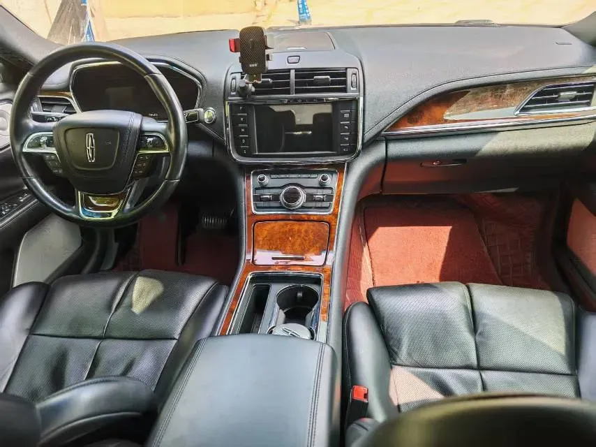 2018 Lincoln Continental 3.0T 378HP V6 6AT,autocango,china used car exporter,china ev exporter,chinese used car exporter,chinese used ev exporter