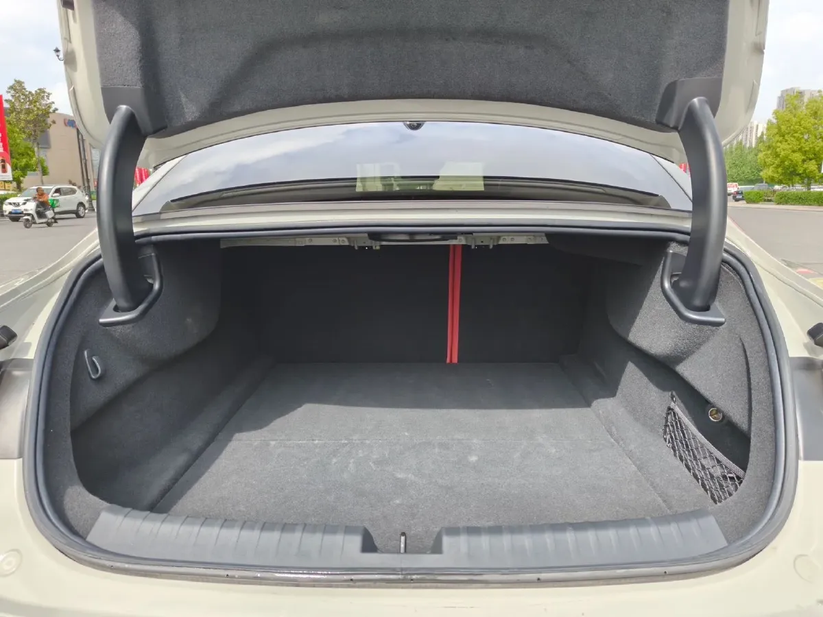 2024 MI SU7 BEV 94.3KWH,autocango,china used car exporter,china ev exporter,chinese used car exporter,chinese used ev exporter