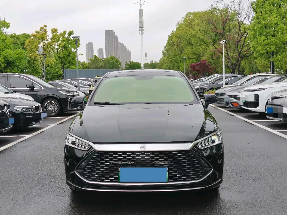 2021 Haval F7 1.5T 169HP L4 7DCT,autocango,china used car exporter,china ev exporter,chinese used car exporter,chinese used ev exporter