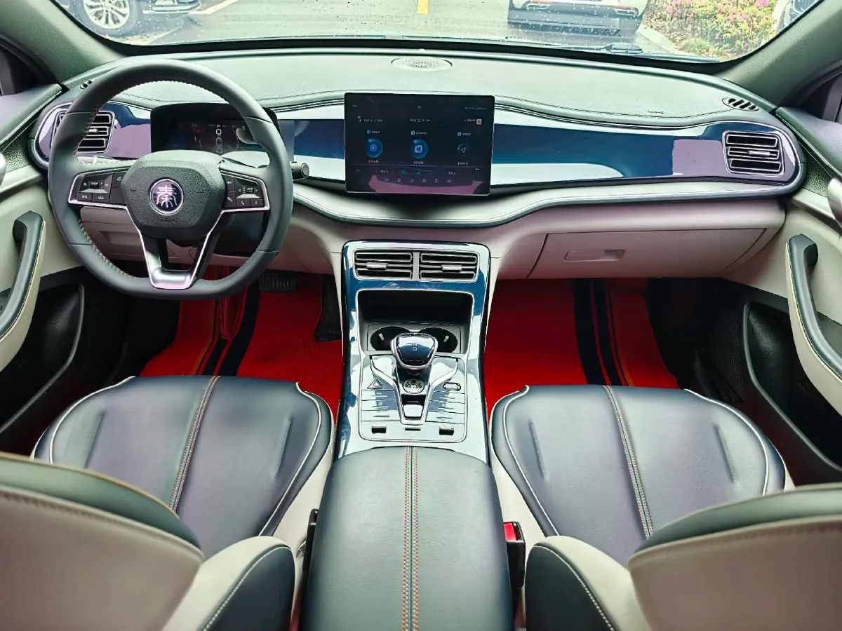 2021 Haval F7 1.5T 169HP L4 7DCT,autocango,china used car exporter,china ev exporter,chinese used car exporter,chinese used ev exporter