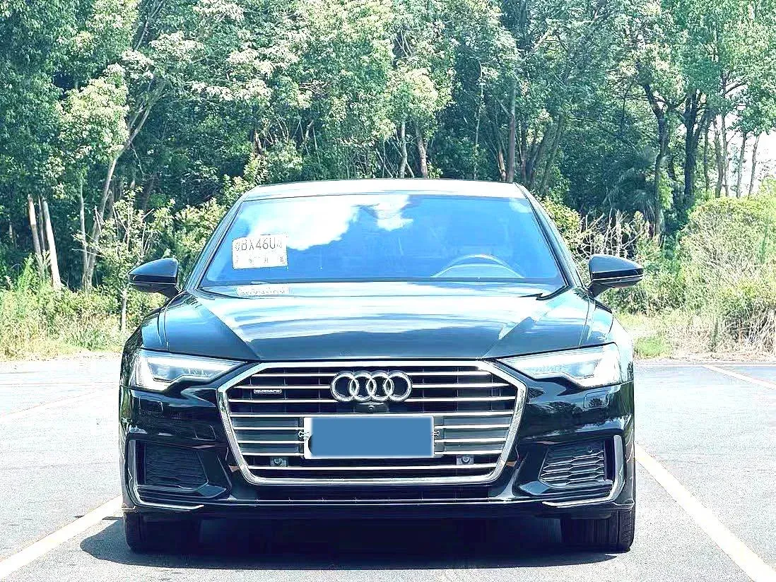 2021 Audi A6L 2.0T 224HP L4 7DCT,autocango,china used car exporter,china ev exporter,chinese used car exporter,chinese used ev exporter
