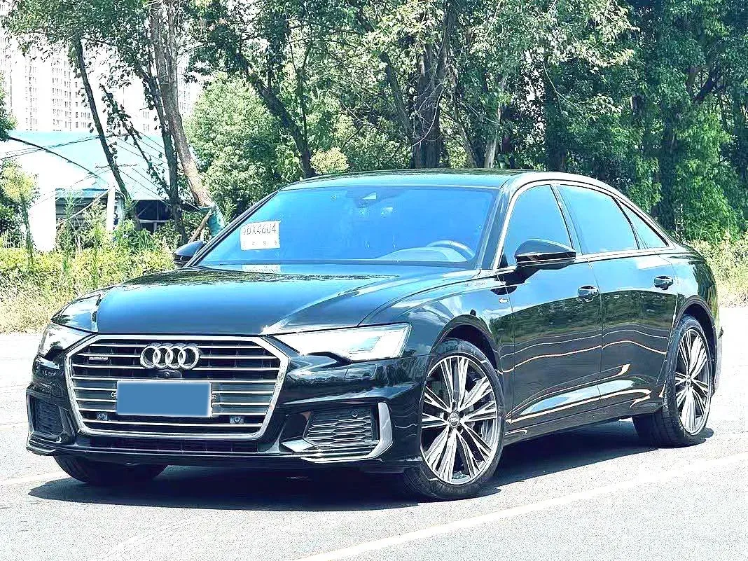 2021 Audi A6L 2.0T 224HP L4 7DCT,autocango,china used car exporter,china ev exporter,chinese used car exporter,chinese used ev exporter