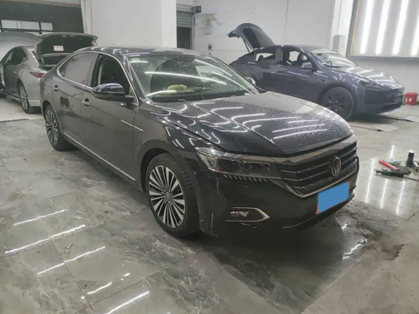 2020 Volkswagen Passat 2.0T 186HP L4 7DCT,autocango,china used car exporter,china ev exporter,chinese used car exporter,chinese used ev exporter