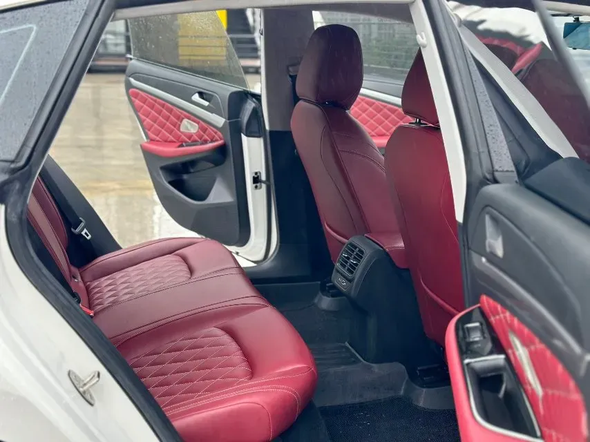 2022 Jetour DASHING i-DM 1.5T 156HP L4 3DHT PHEV 19.27KWH,autocango,china used car exporter,china ev exporter,chinese used car exporter,chinese used ev exporter