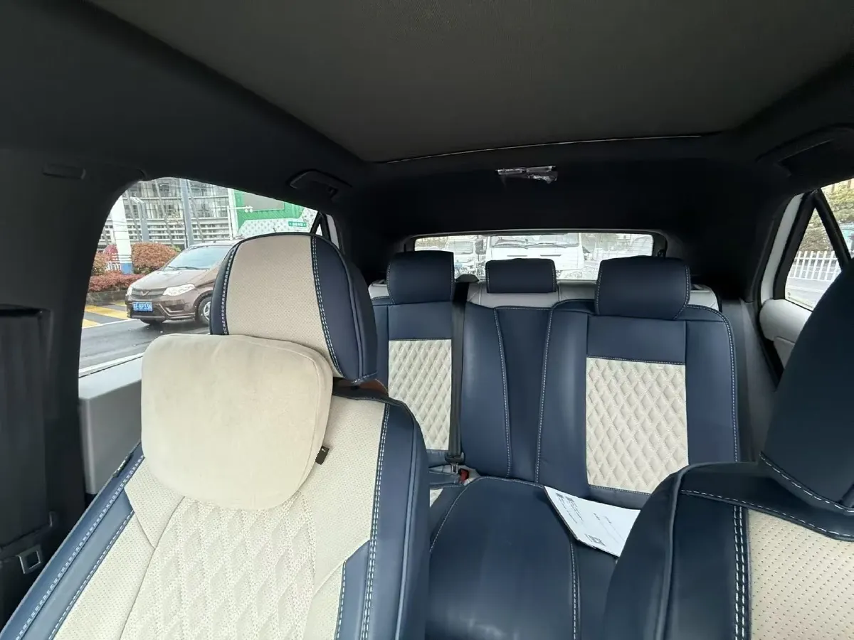 2025 Volkswagen ID.3 BEV 53.6KWH,autocango,china used car exporter,china ev exporter,chinese used car exporter,chinese used ev exporter