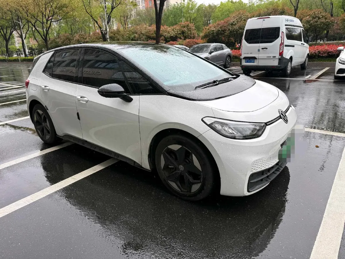 2025 Volkswagen ID.3 BEV 53.6KWH,autocango,china used car exporter,china ev exporter,chinese used car exporter,chinese used ev exporter