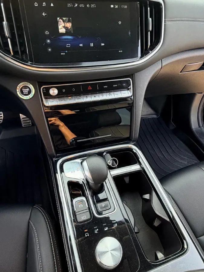 2020 GAC Trumpchi GS8 2.0T 252HP L4 6AT,autocango,china used car exporter,china ev exporter,chinese used car exporter,chinese used ev exporter