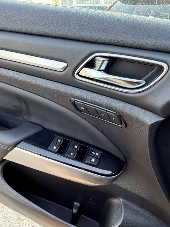 2020 GAC Trumpchi GS8 2.0T 252HP L4 6AT,autocango,china used car exporter,china ev exporter,chinese used car exporter,chinese used ev exporter