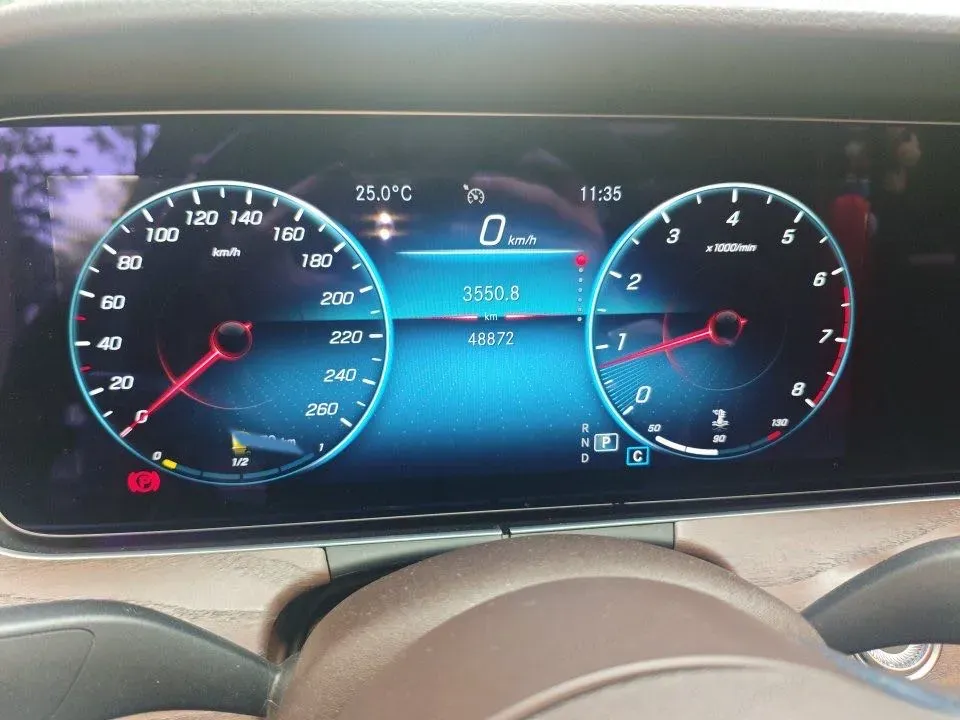 2022 Mercedes-Benz GLC Class 2.0T 258HP L4 9AT,autocango,china used car exporter,china ev exporter,chinese used car exporter,chinese used ev exporter