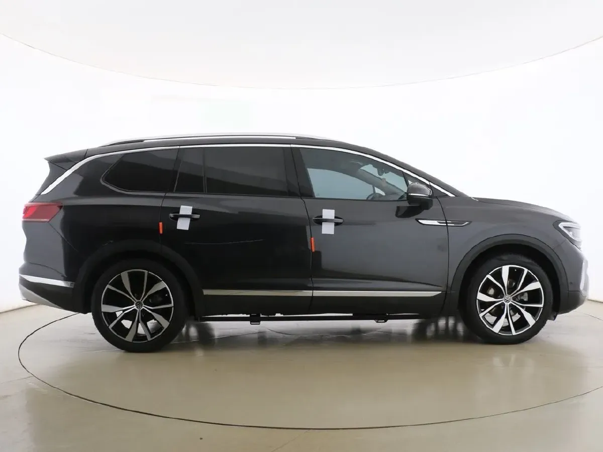 2022 Volkswagen Talagon 2.5T 299HP V6 7DCT,autocango,china used car exporter,china ev exporter,chinese used car exporter,chinese used ev exporter