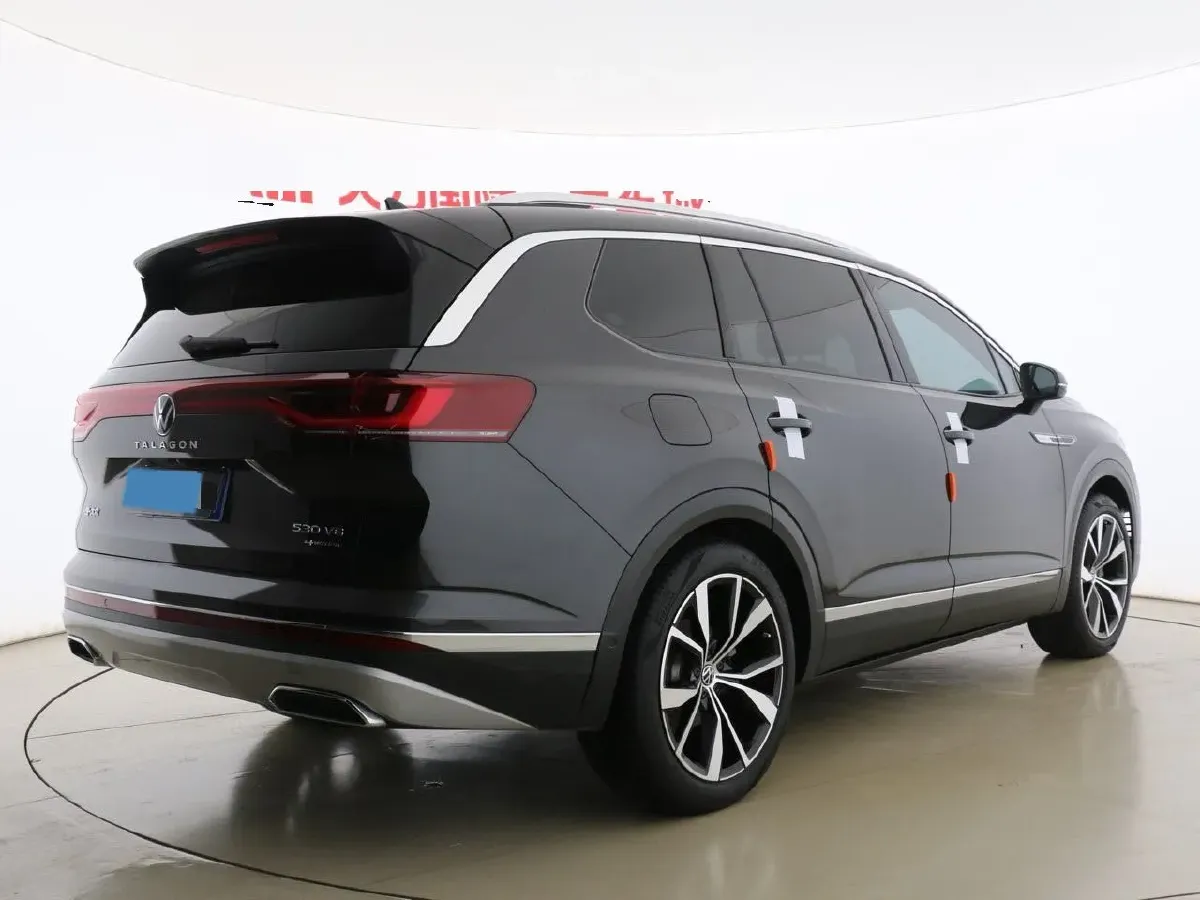 2022 Volkswagen Talagon 2.5T 299HP V6 7DCT,autocango,china used car exporter,china ev exporter,chinese used car exporter,chinese used ev exporter