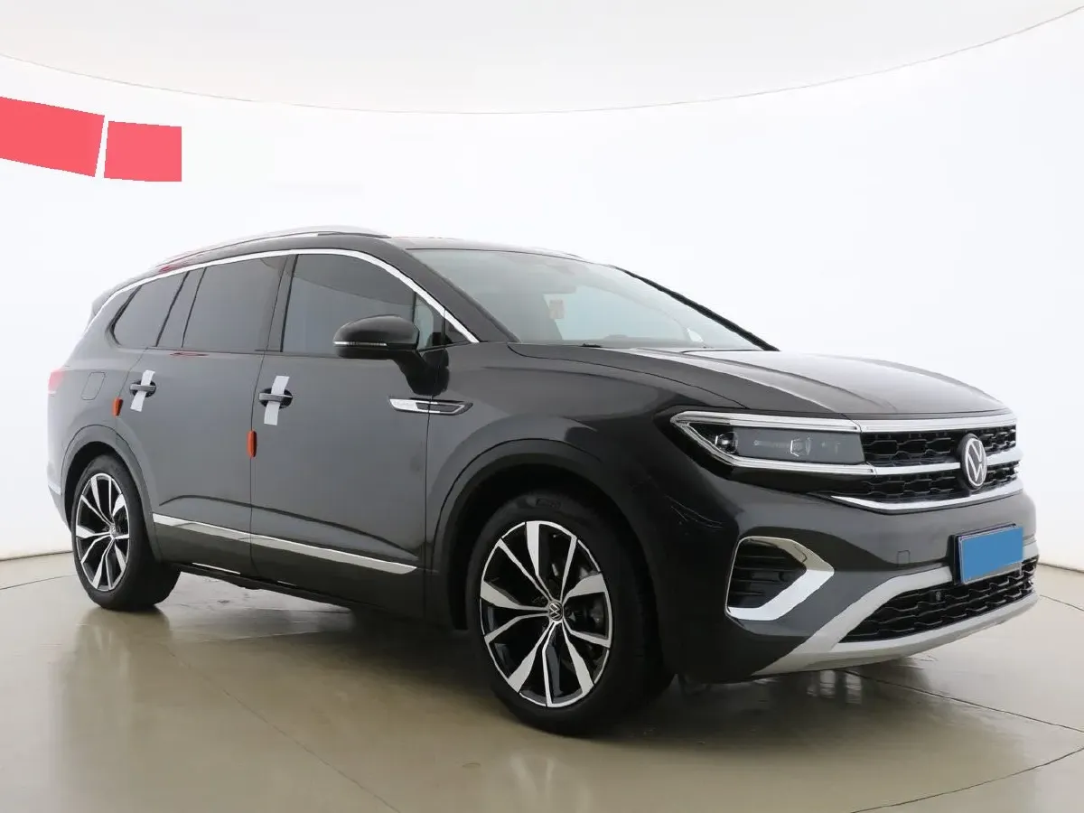 2022 Volkswagen Talagon 2.5T 299HP V6 7DCT,autocango,china used car exporter,china ev exporter,chinese used car exporter,chinese used ev exporter