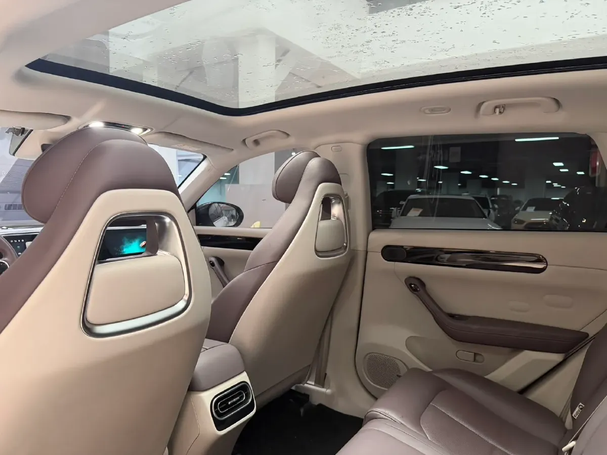 2023 Leapmotor C11 1.5L 95HP L4 REEV 43.74KWH,autocango,china used car exporter,china ev exporter,chinese used car exporter,chinese used ev exporter