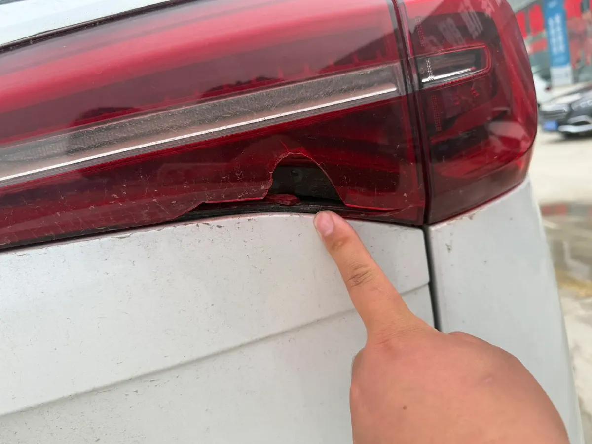 2020 Buick GL8 2.0T 237HP L4 9AT,autocango,china used car exporter,china ev exporter,chinese used car exporter,chinese used ev exporter