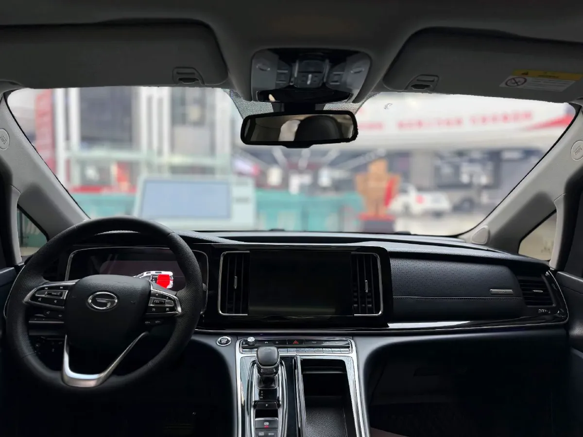 2021 GAC Trumpchi M8 2.0T 252HP L4 8AT,autocango,china used car exporter,china ev exporter,chinese used car exporter,chinese used ev exporter