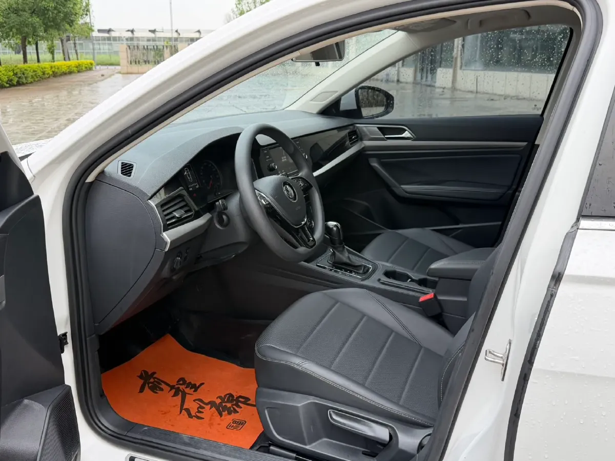 2019 Volkswagen Lavida 1.5L 113HP L4 6AT,autocango,china used car exporter,china ev exporter,chinese used car exporter,chinese used ev exporter