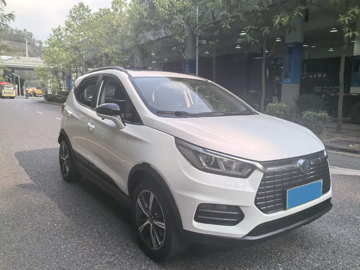 2018 BYD Yuan BEV 43.2KWH,autocango,china used car exporter,china ev exporter,chinese used car exporter,chinese used ev exporter