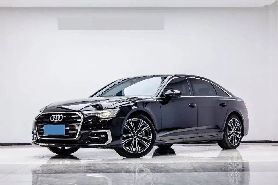 2023 Audi A6L 2.0T 245HP L4 7DCT,autocango,china used car exporter,china ev exporter,chinese used car exporter,chinese used ev exporter