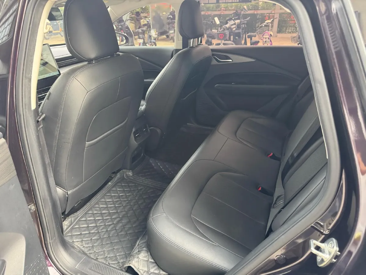 2023 WuLing XingGuang 1.5L 106HP L4 E-CVT PHEV 9.5KWH,autocango,china used car exporter,china ev exporter,chinese used car exporter,chinese used ev exporter