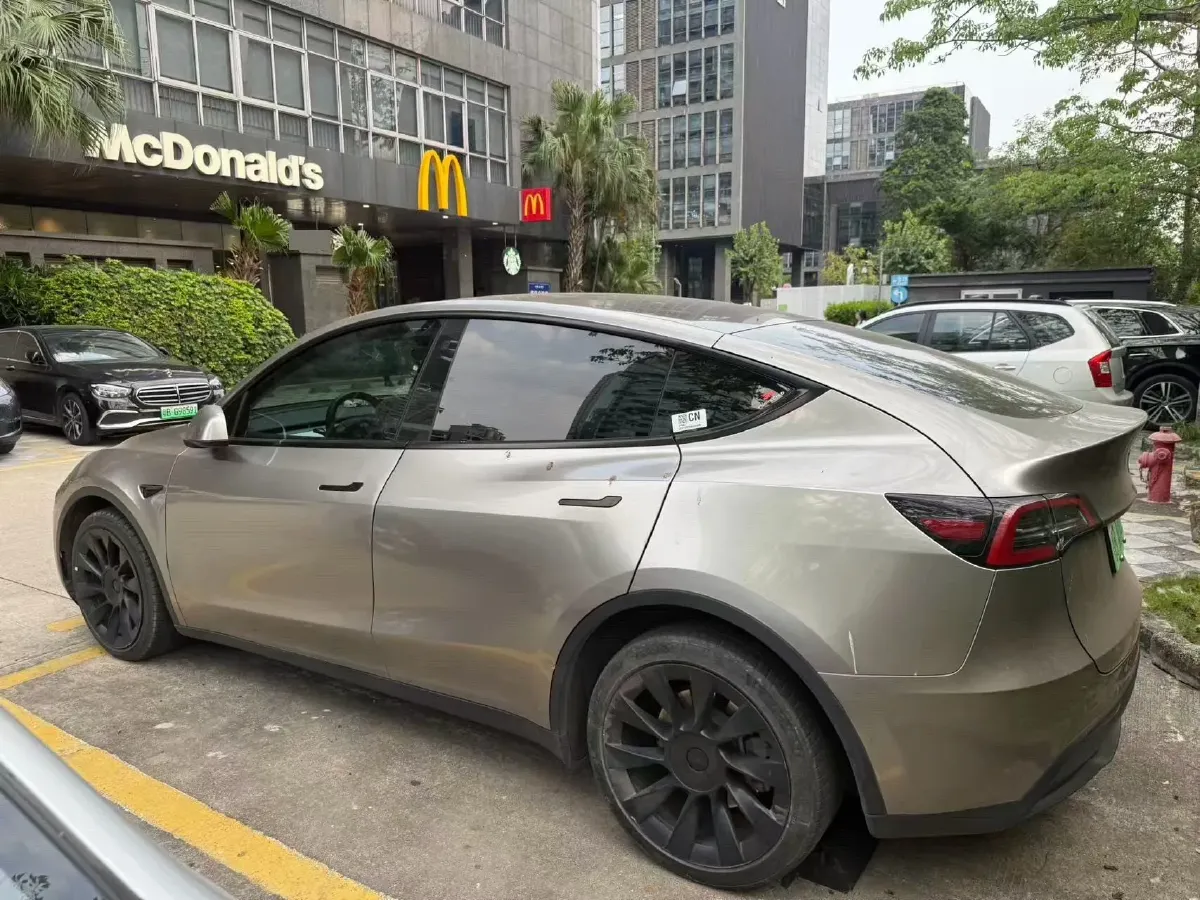 2022 Tesla Model Y BEV 78.4KWH,autocango,china used car exporter,china ev exporter,chinese used car exporter,chinese used ev exporter