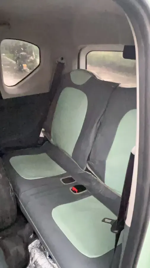 2022 LingBox uni BEV 11.52KWH,autocango,china used car exporter,china ev exporter,chinese used car exporter,chinese used ev exporter