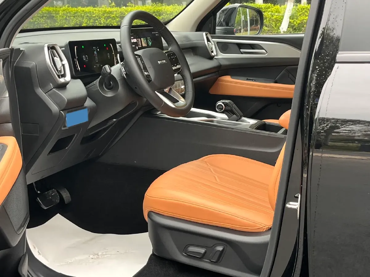 2025 Haval H5 2.0T 166HP L4 8AT,autocango,china used car exporter,china ev exporter,chinese used car exporter,chinese used ev exporter