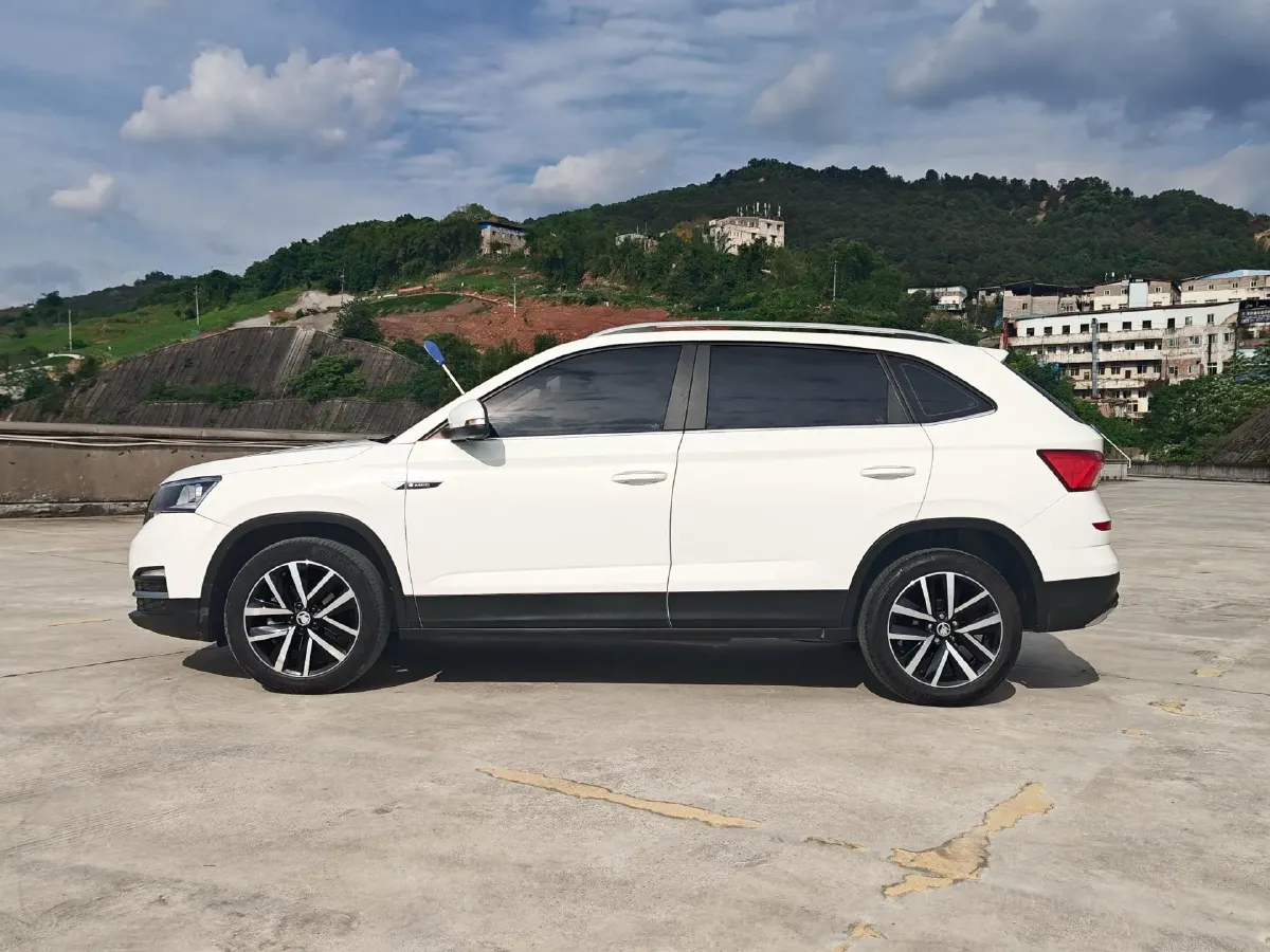 2020 Skoda Kamiq 1.5L 112HP L4 6AT,autocango,china used car exporter,china ev exporter,chinese used car exporter,chinese used ev exporter
