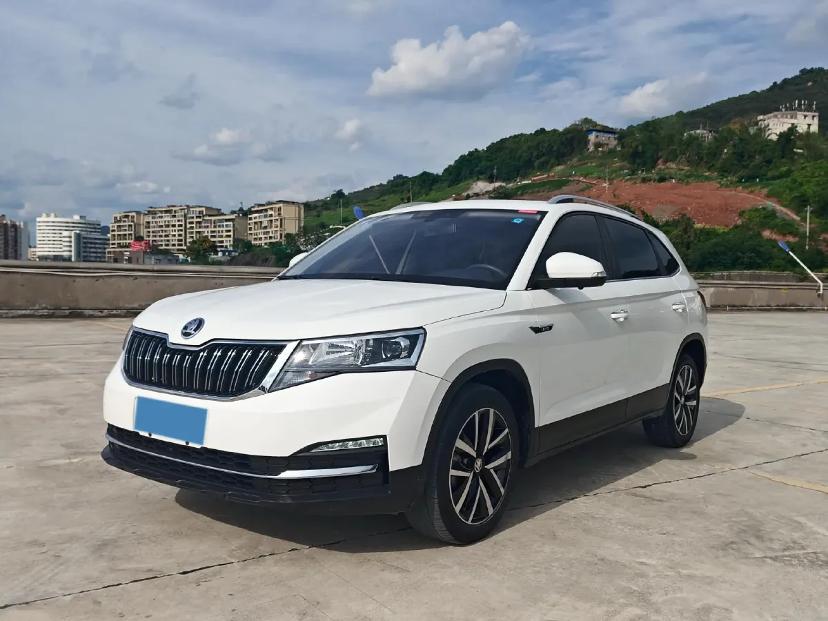 2020 Skoda Kamiq 1.5L 112HP L4 6AT,autocango,china used car exporter,china ev exporter,chinese used car exporter,chinese used ev exporter