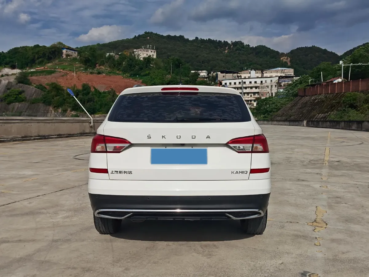 2020 Skoda Kamiq 1.5L 112HP L4 6AT,autocango,china used car exporter,china ev exporter,chinese used car exporter,chinese used ev exporter