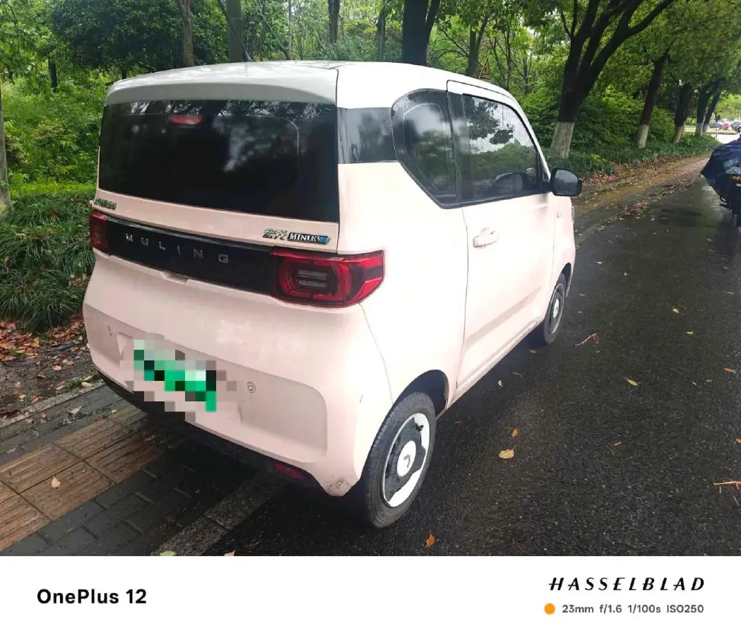 2022 WuLing HongGuang MINI EV BEV 9KWH,autocango,china used car exporter,china ev exporter,chinese used car exporter,chinese used ev exporter