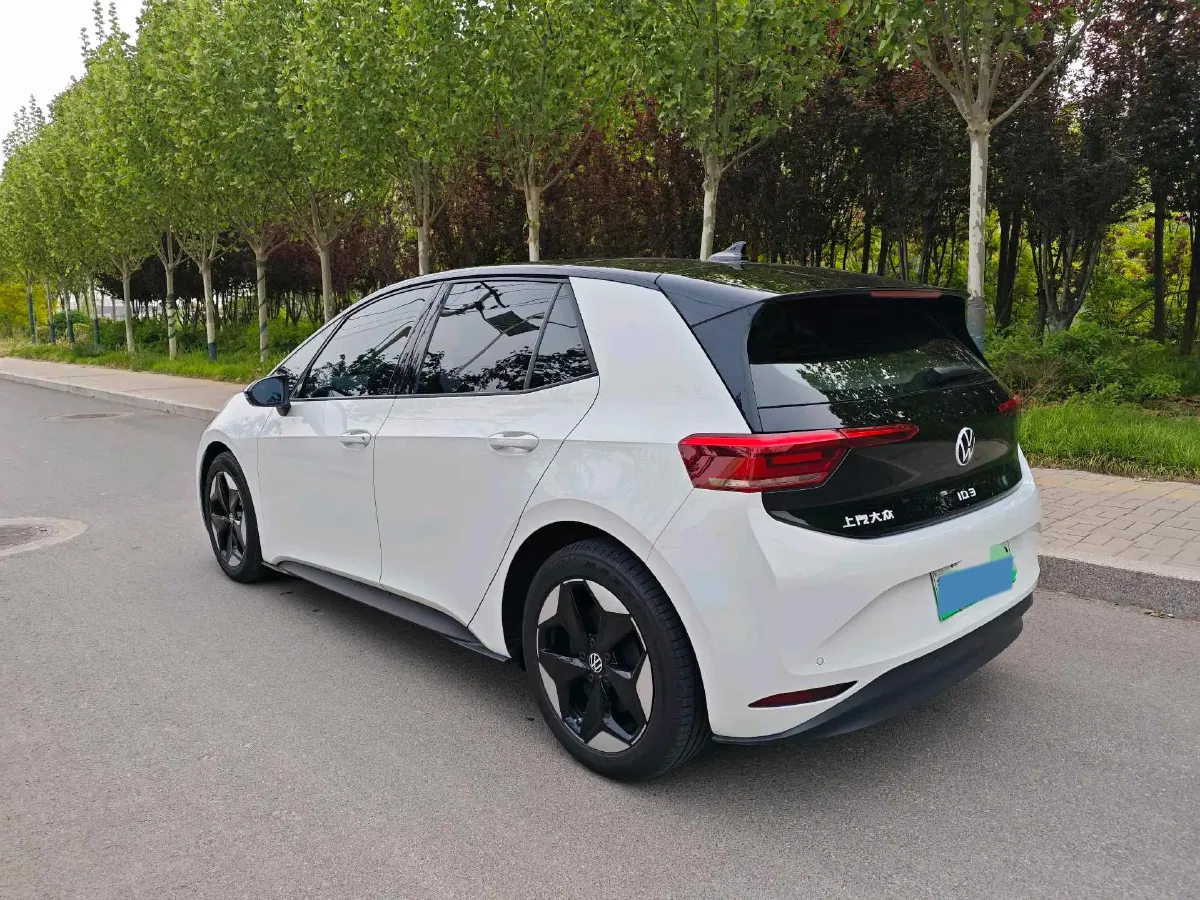 2025 Volkswagen ID.3 BEV 53.6KWH,autocango,china used car exporter,china ev exporter,chinese used car exporter,chinese used ev exporter