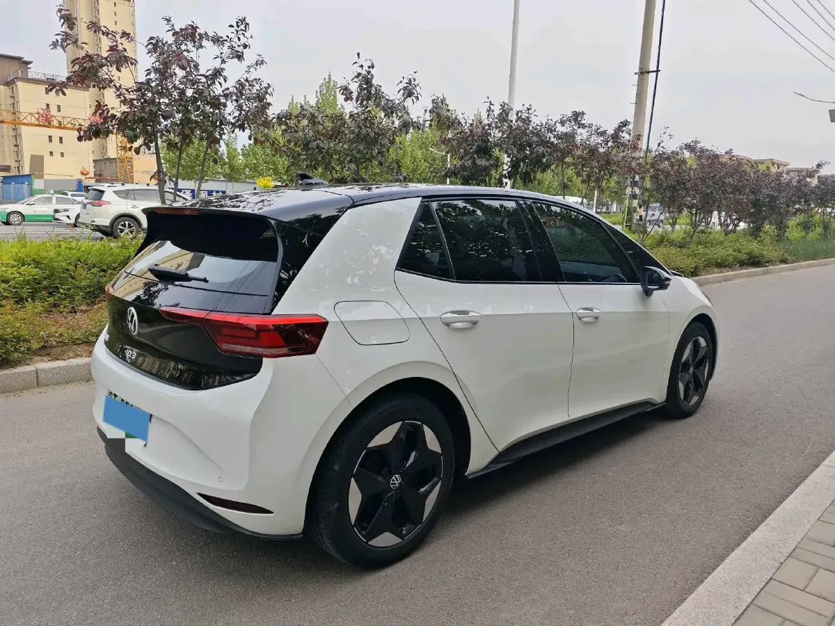 2025 Volkswagen ID.3 BEV 53.6KWH,autocango,china used car exporter,china ev exporter,chinese used car exporter,chinese used ev exporter