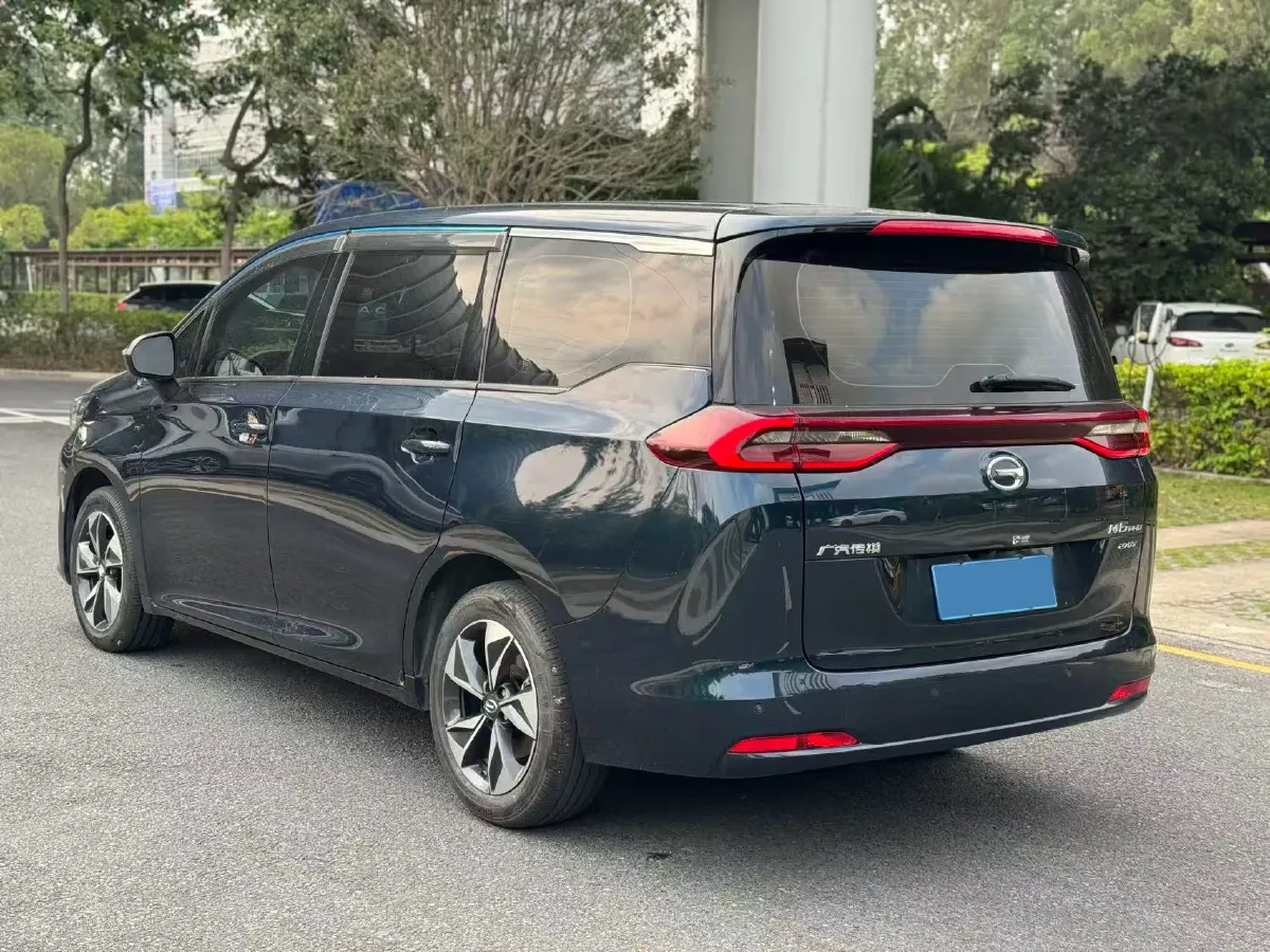2021 GAC Trumpchi M6 1.5T 169HP L4 7DCT,autocango,china used car exporter,china ev exporter,chinese used car exporter,chinese used ev exporter