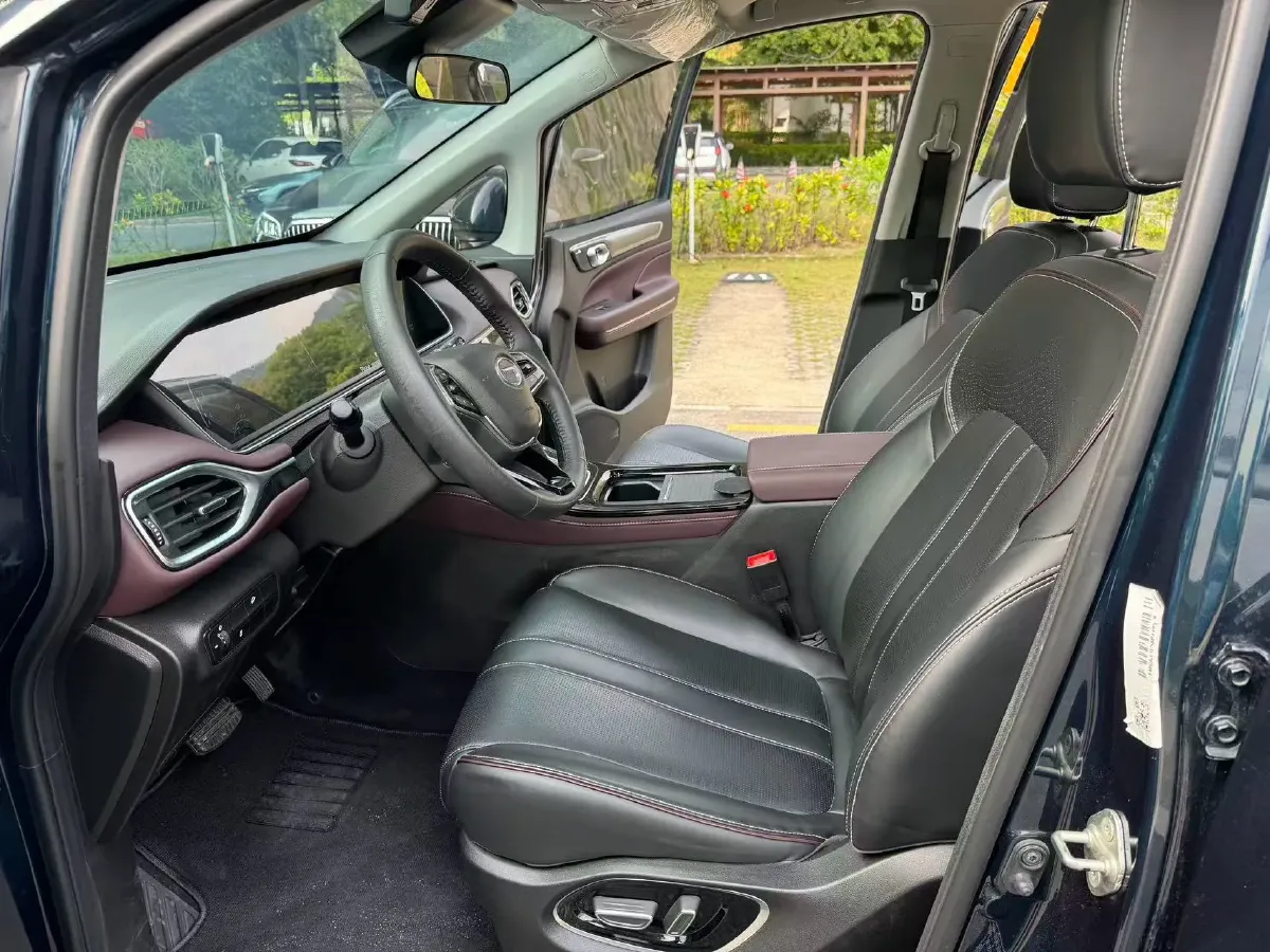 2021 GAC Trumpchi M6 1.5T 169HP L4 7DCT,autocango,china used car exporter,china ev exporter,chinese used car exporter,chinese used ev exporter